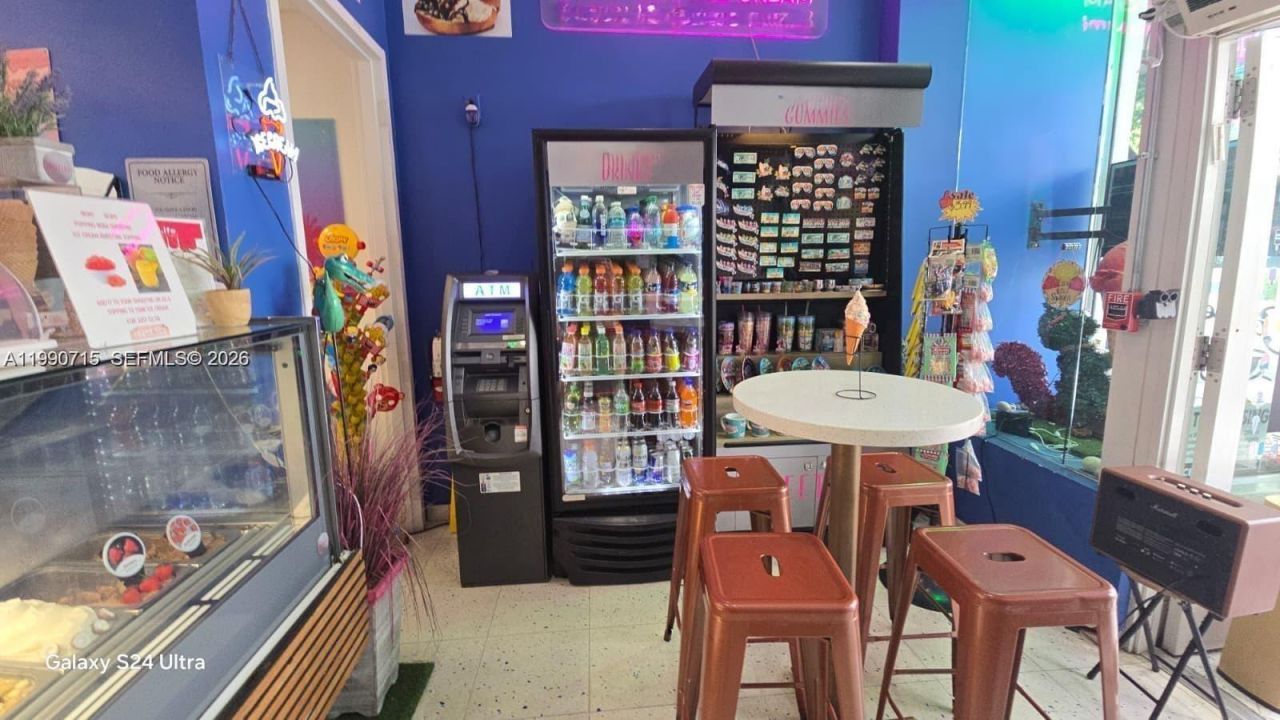 Ice Cream Shop For Sale In Miami Beach, Miami Beach, FL 33139 Photo