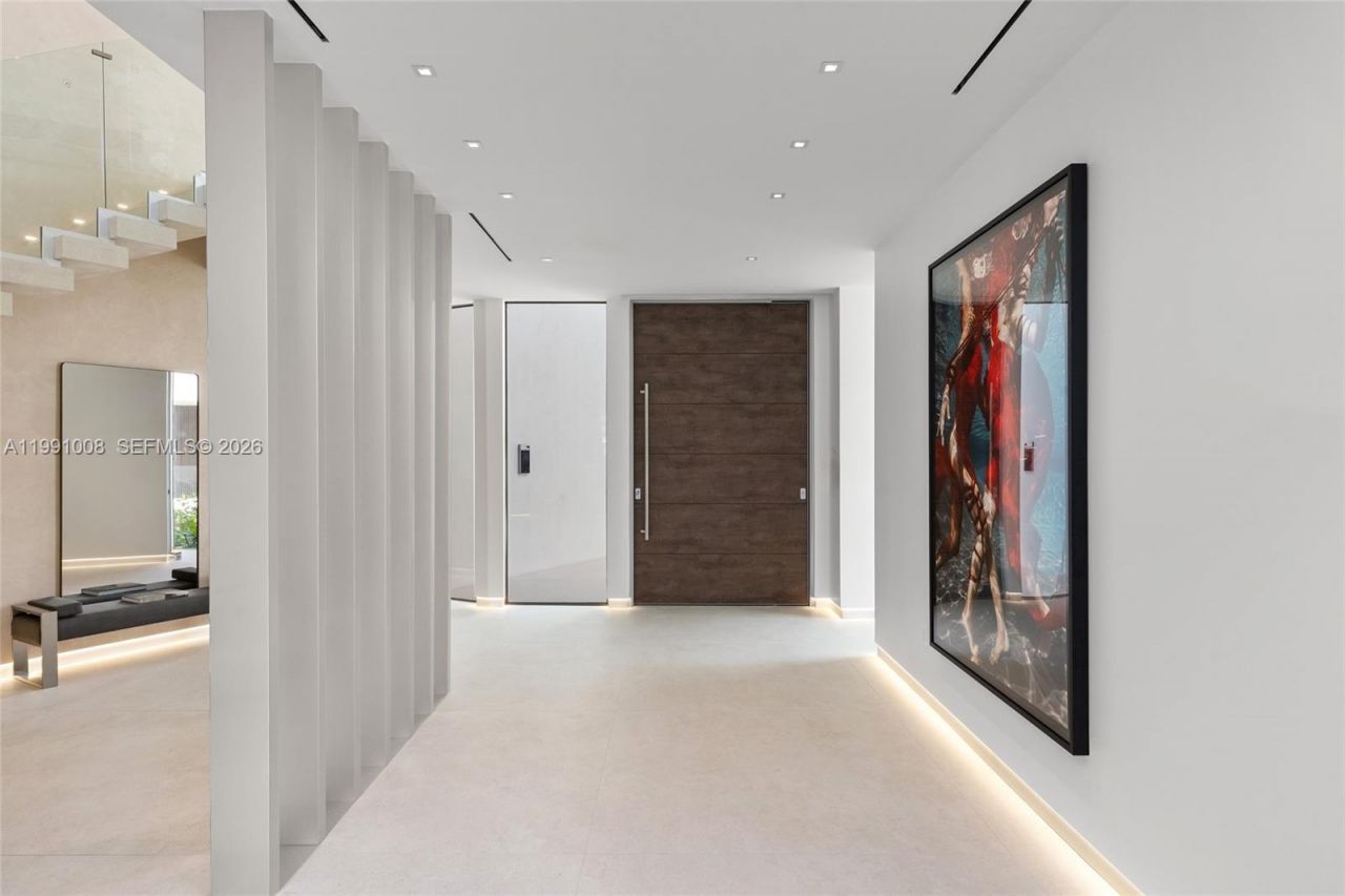 503 Palm Dr , Hallandale Beach, FL 33009 Photo