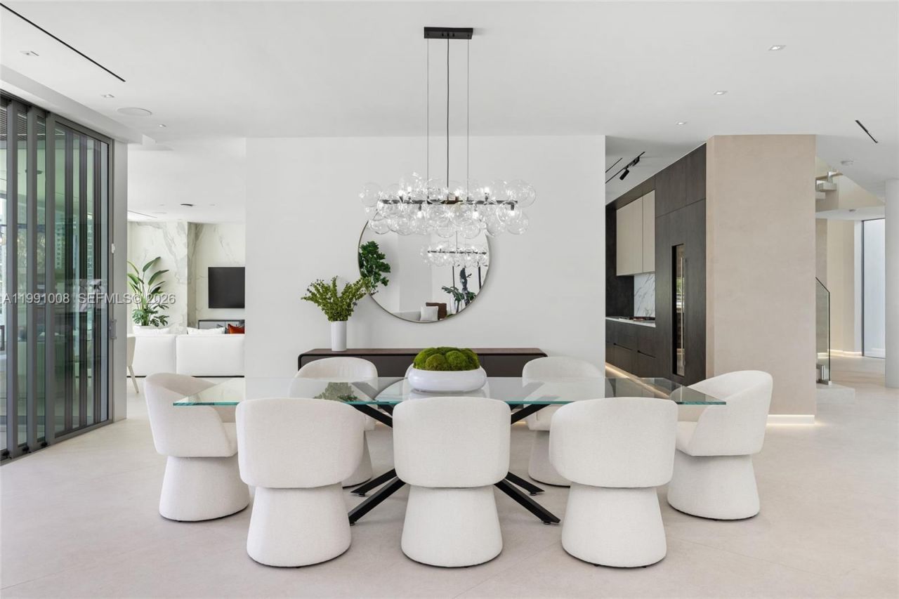 503 Palm Dr , Hallandale Beach, FL 33009 Photo