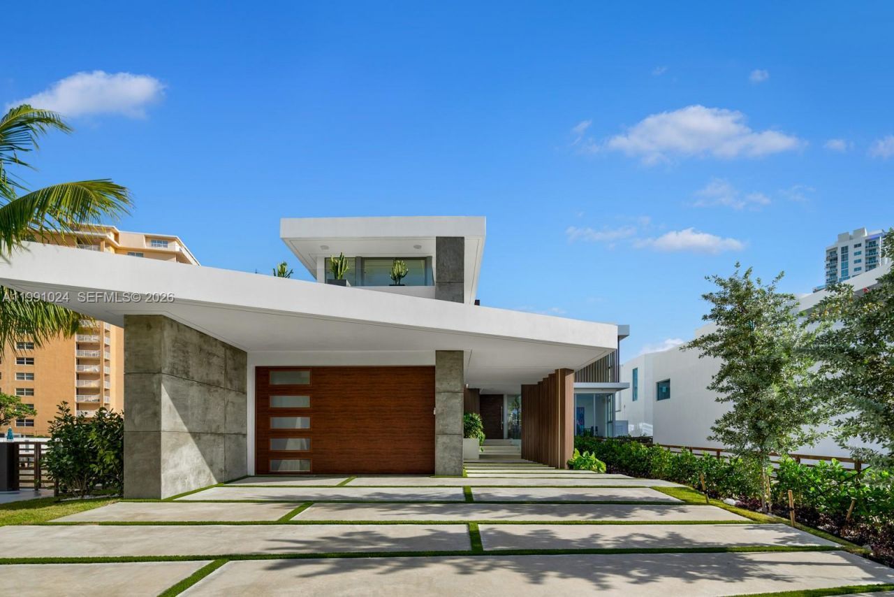 501 Palm Dr , Hallandale Beach, FL 33009 Photo