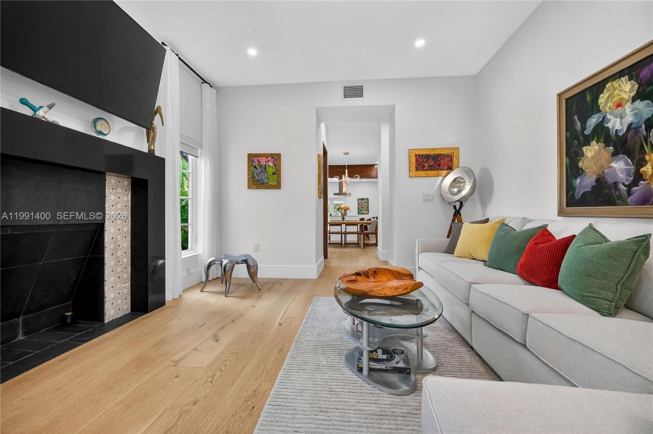 1109 Almeria Ave, Coral Gables, FL 33134 Photo