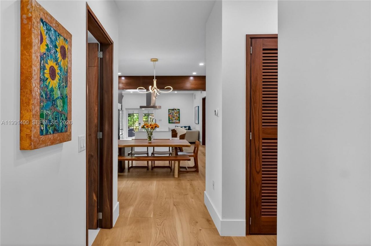 1109 Almeria Ave, Coral Gables, FL 33134 Photo