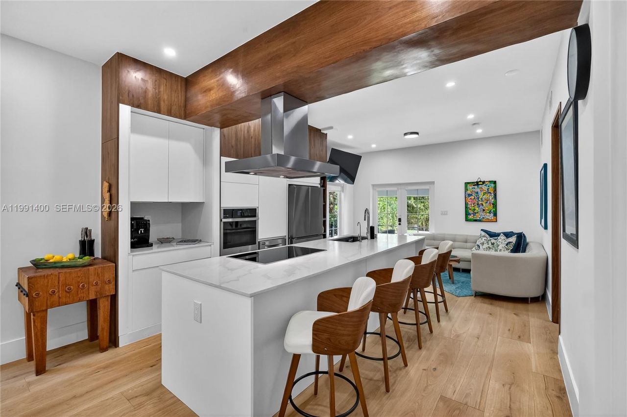 1109 Almeria Ave, Coral Gables, FL 33134 Photo