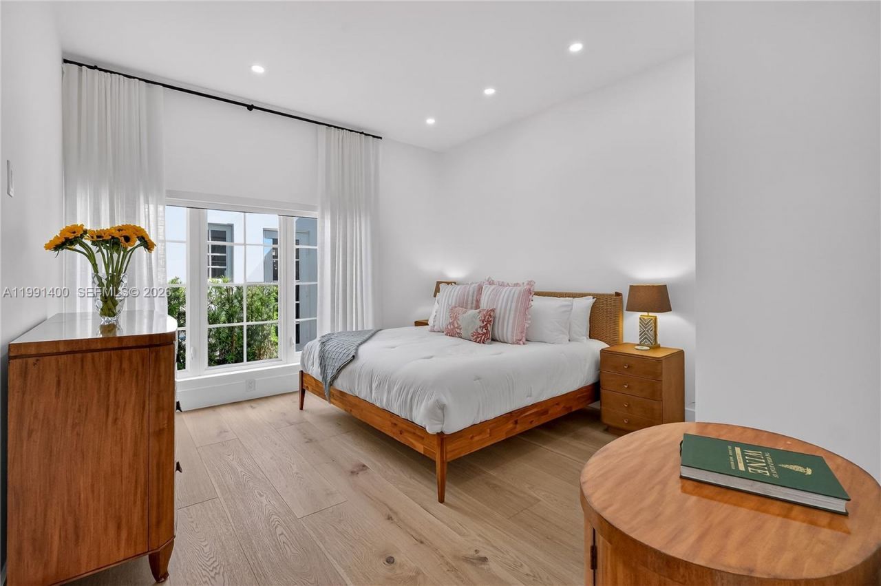 1109 Almeria Ave, Coral Gables, FL 33134 Photo