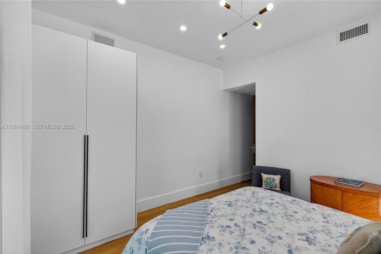 1109 Almeria Ave, Coral Gables, FL 33134 Photo