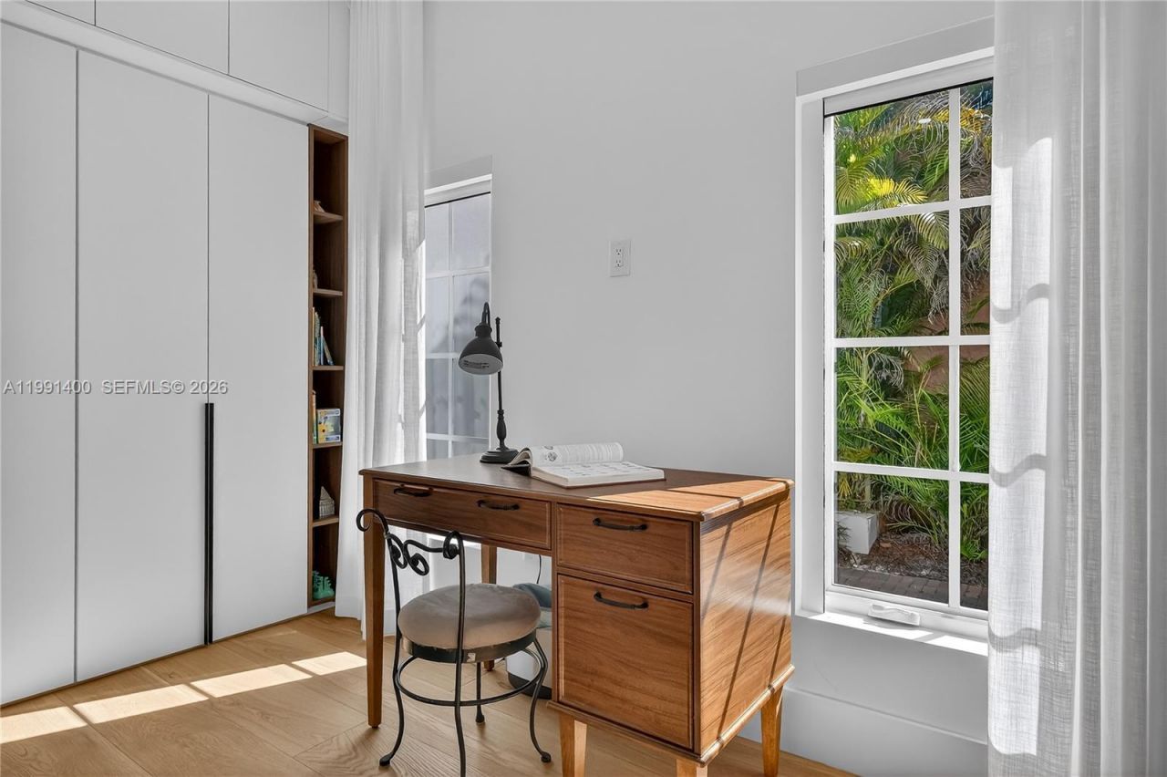 1109 Almeria Ave, Coral Gables, FL 33134 Photo