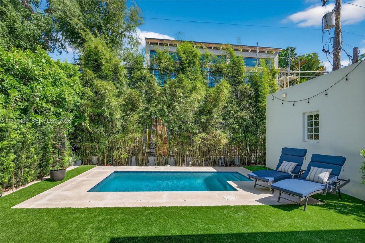 1109 Almeria Ave, Coral Gables, FL 33134 Photo