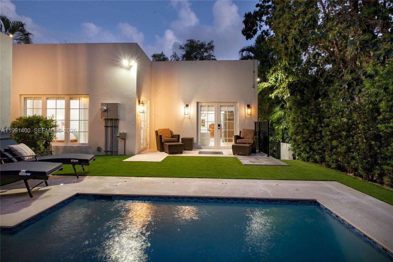 1109 Almeria Ave, Coral Gables, FL 33134 Photo