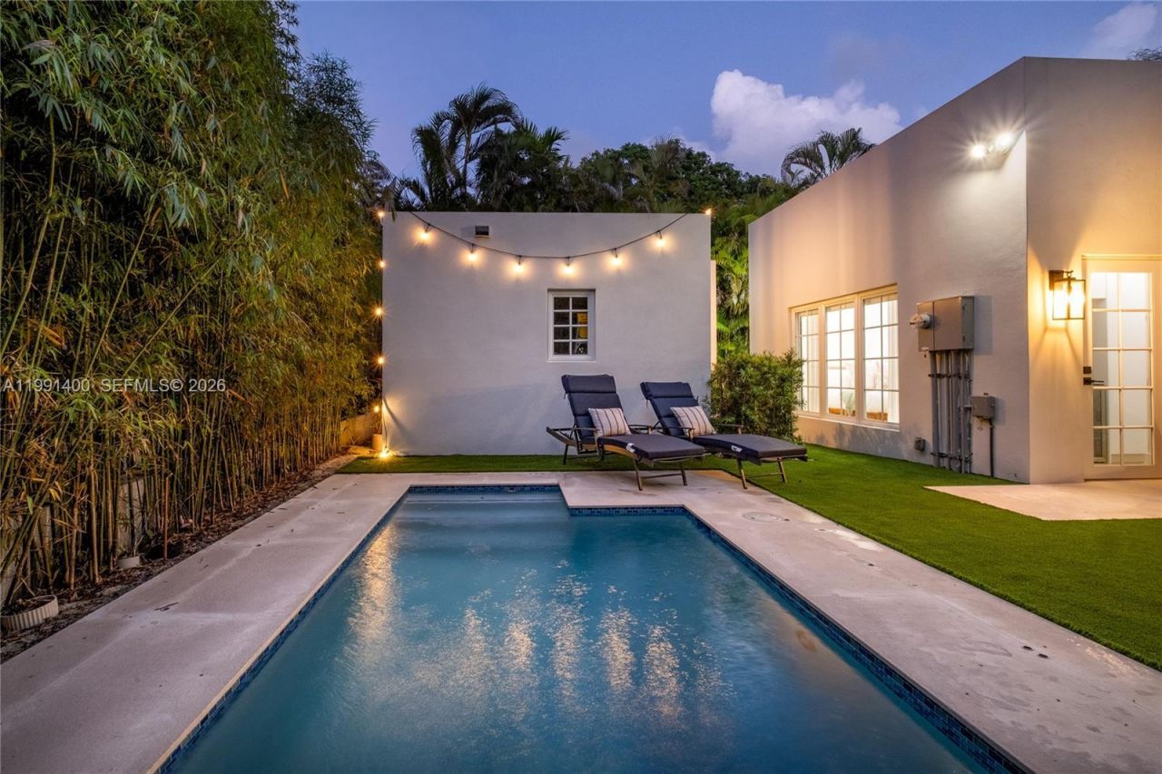 1109 Almeria Ave, Coral Gables, FL 33134 Photo