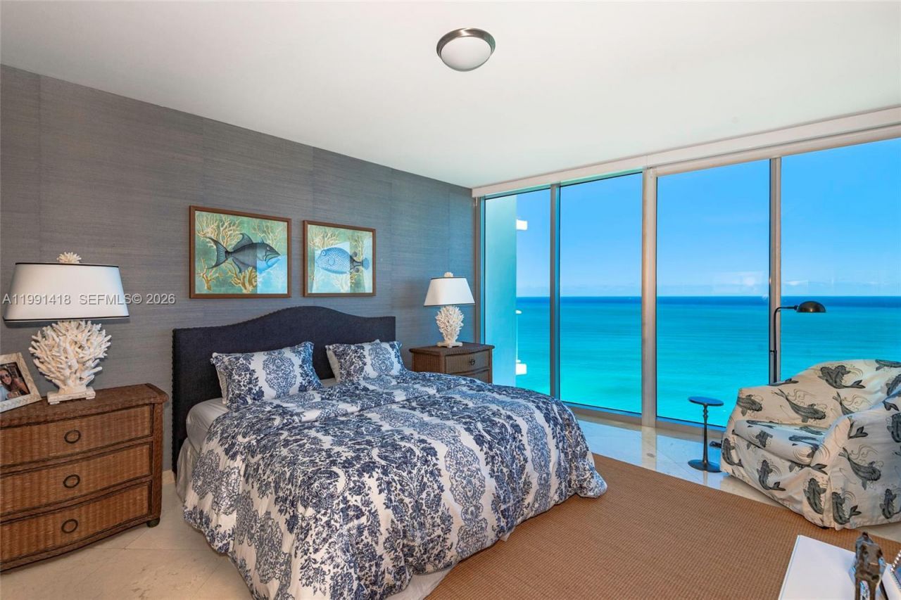 17001 Collins Ave , Unit 3101, Sunny Isles Beach, FL 33160 Photo