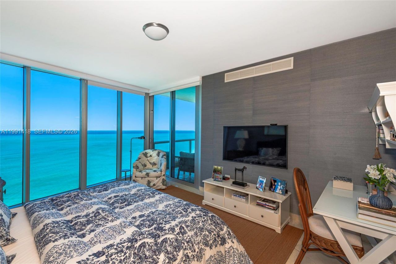 17001 Collins Ave , Unit 3101, Sunny Isles Beach, FL 33160 Photo