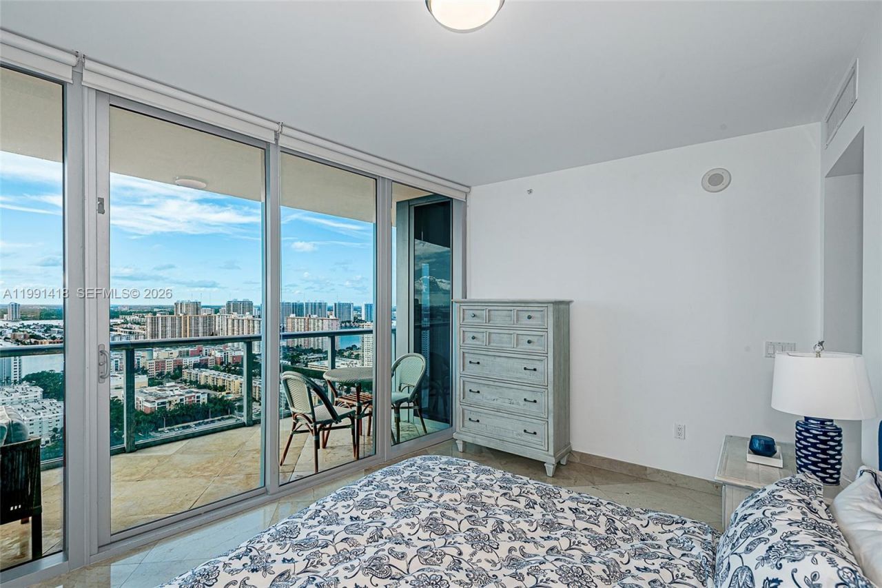 17001 Collins Ave , Unit 3101, Sunny Isles Beach, FL 33160 Photo