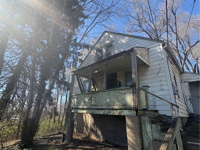 437 Warwick Avenue, Zanesville, OH 43701 Photo 1