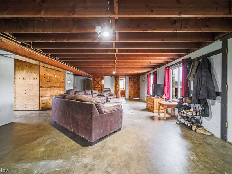 8919 Township Road 566, Holmesville, OH 44633 Photo 3