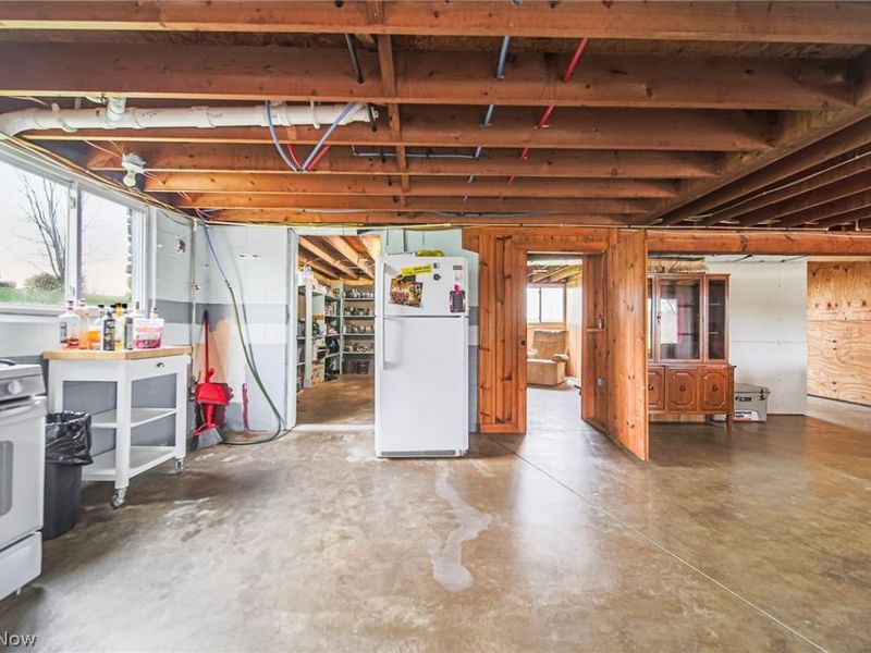 8919 Township Road 566, Holmesville, OH 44633 Photo 6