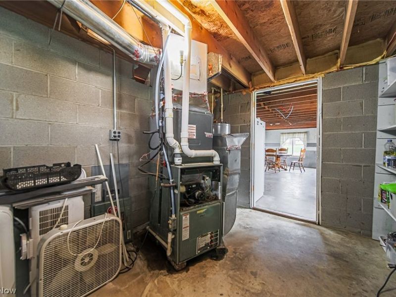 8919 Township Road 566, Holmesville, OH 44633 Photo 8