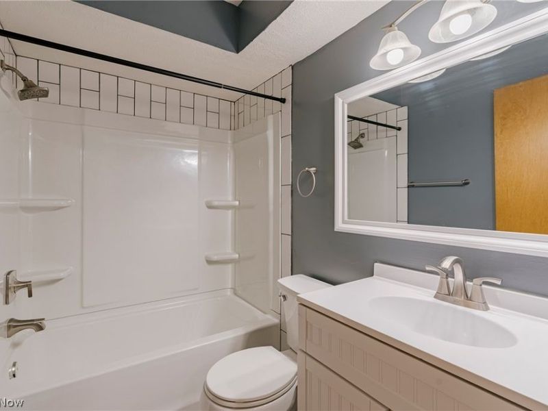 10790 Ravenna Road, Unit 201, Twinsburg, OH 44087 Photo 13