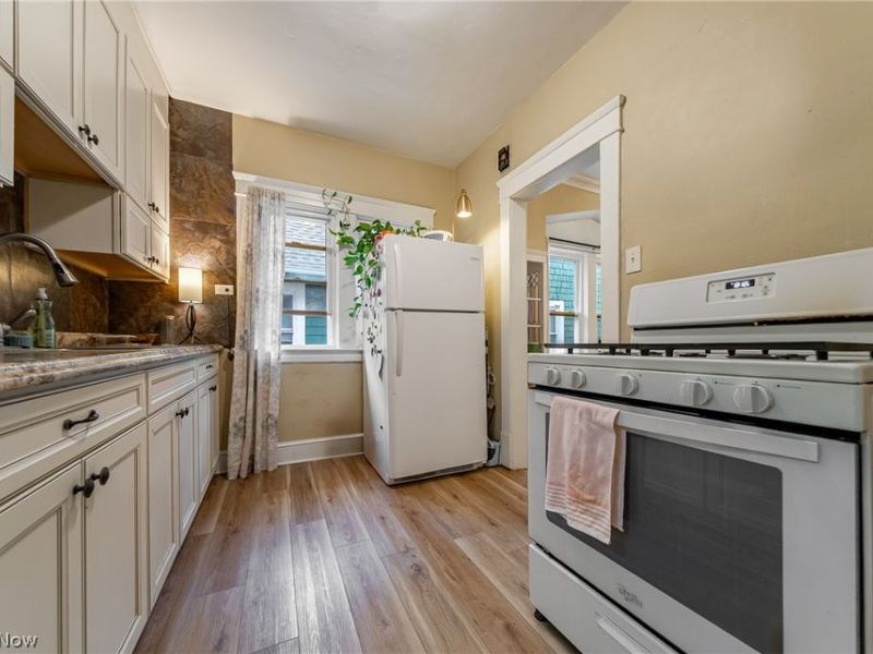 1630 Coventry Road, Cleveland Heights, OH 44118 Photo 11