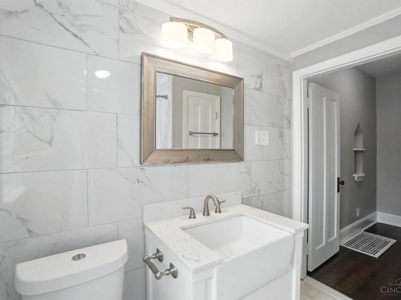 3345 Meyer Place, Cincinnati, OH 45211 Photo 23