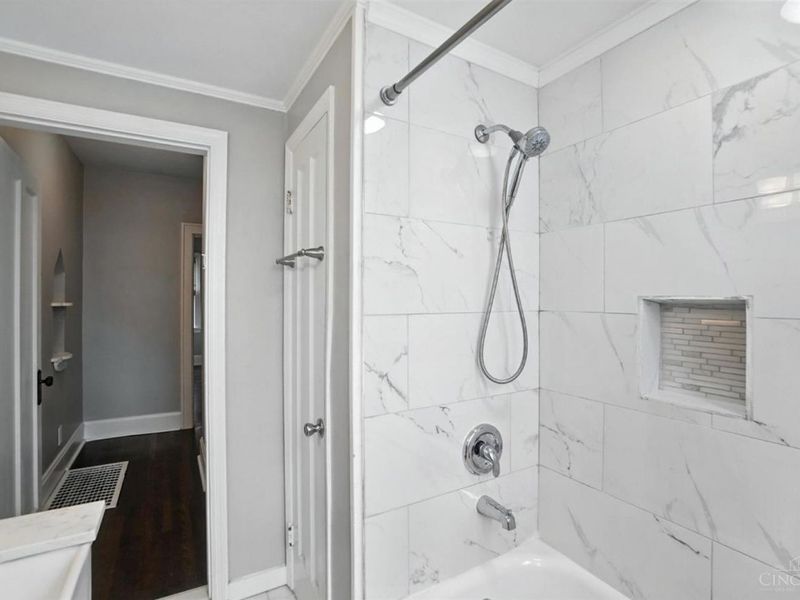 3345 Meyer Place, Cincinnati, OH 45211 Photo 24