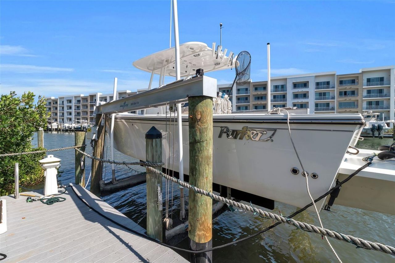 1040 Sylvan Drive, Sarasota, FL 34234 Photo