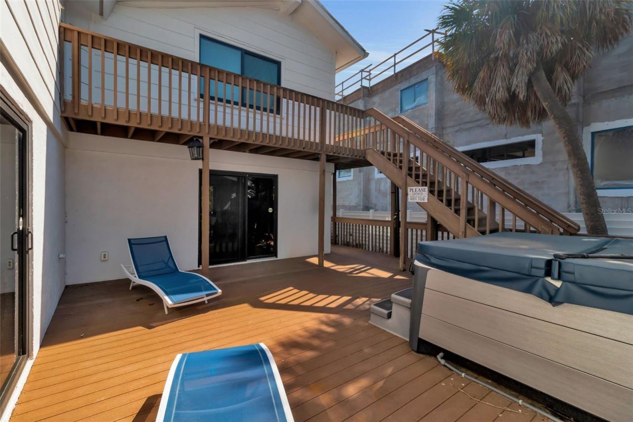 1040 Sylvan Drive, Sarasota, FL 34234 Photo