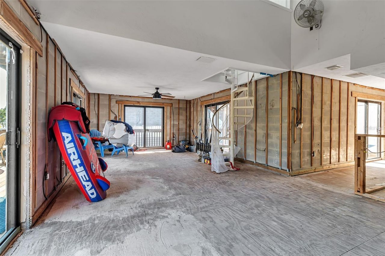 1040 Sylvan Drive, Sarasota, FL 34234 Photo