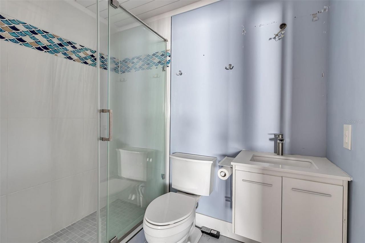 1040 Sylvan Drive, Sarasota, FL 34234 Photo