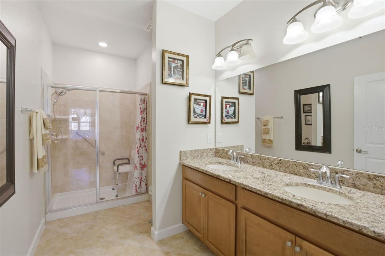 3624 Solana Circle , Unit B, Clermont, FL 34711 Photo