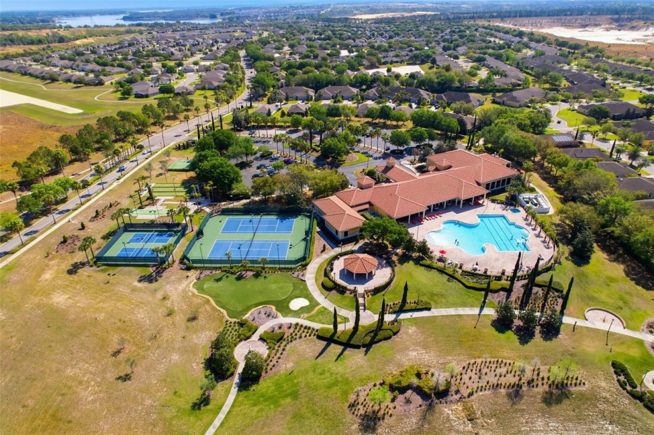 3624 Solana Circle , Unit B, Clermont, FL 34711 Photo