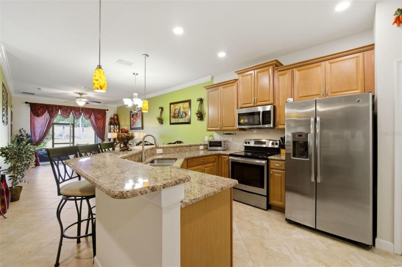 3624 Solana Circle , Unit B, Clermont, FL 34711 Photo