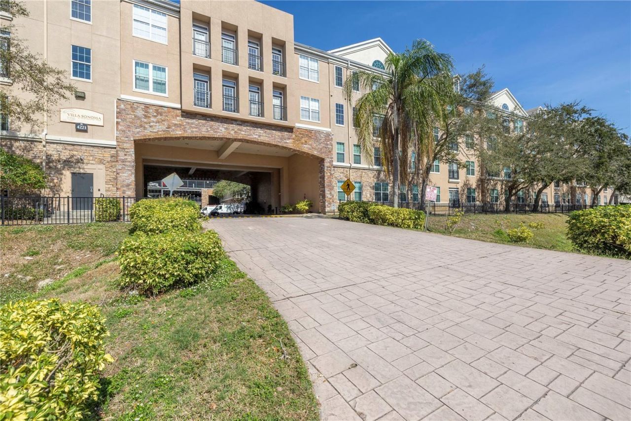 4221 W Spruce Street , Unit 1325, Tampa, FL 33607 Photo