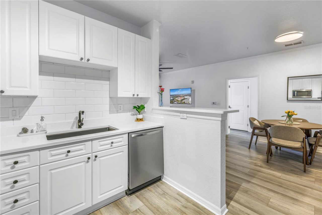 4221 W Spruce Street , Unit 1325, Tampa, FL 33607 Photo