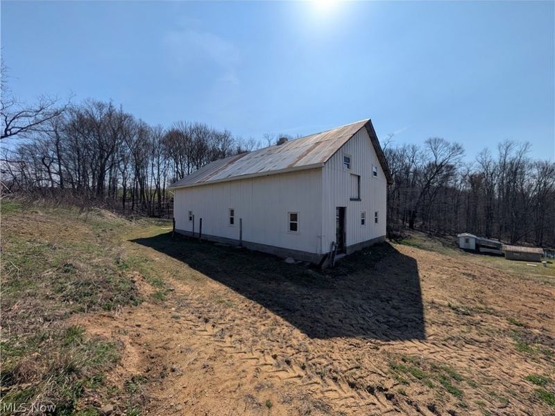 5696 Township Road 289, Hammondsville, OH 43945 Photo 22