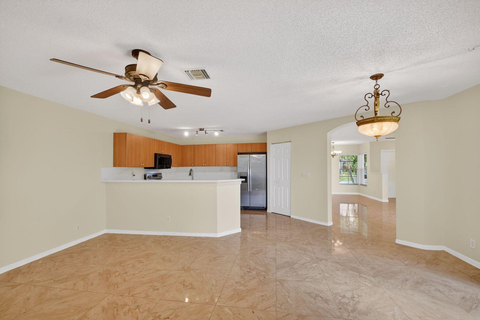 738 Perdido Heights Drive, West Palm Beach, FL 33413 Photo