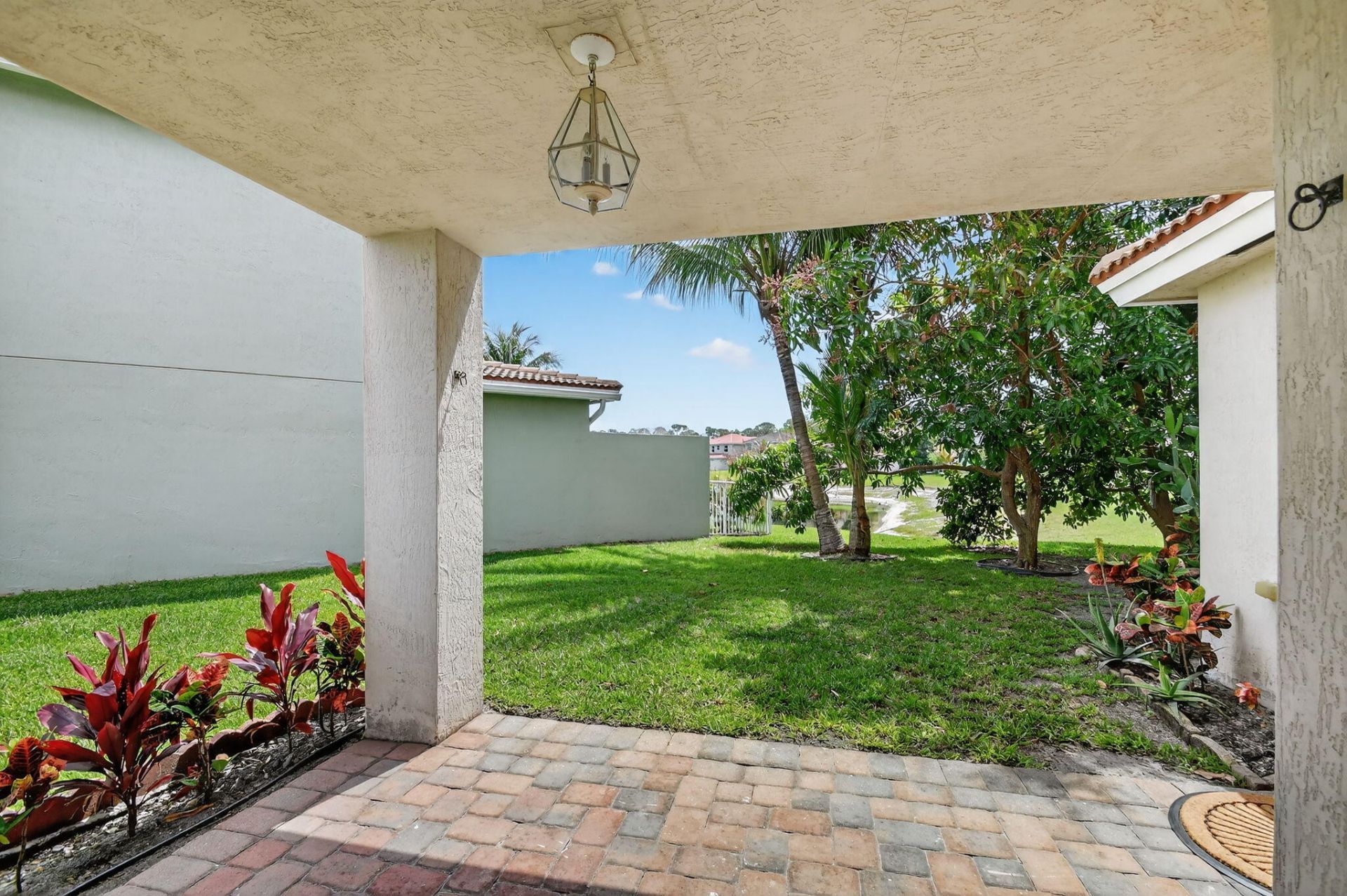 738 Perdido Heights Drive, West Palm Beach, FL 33413 Photo