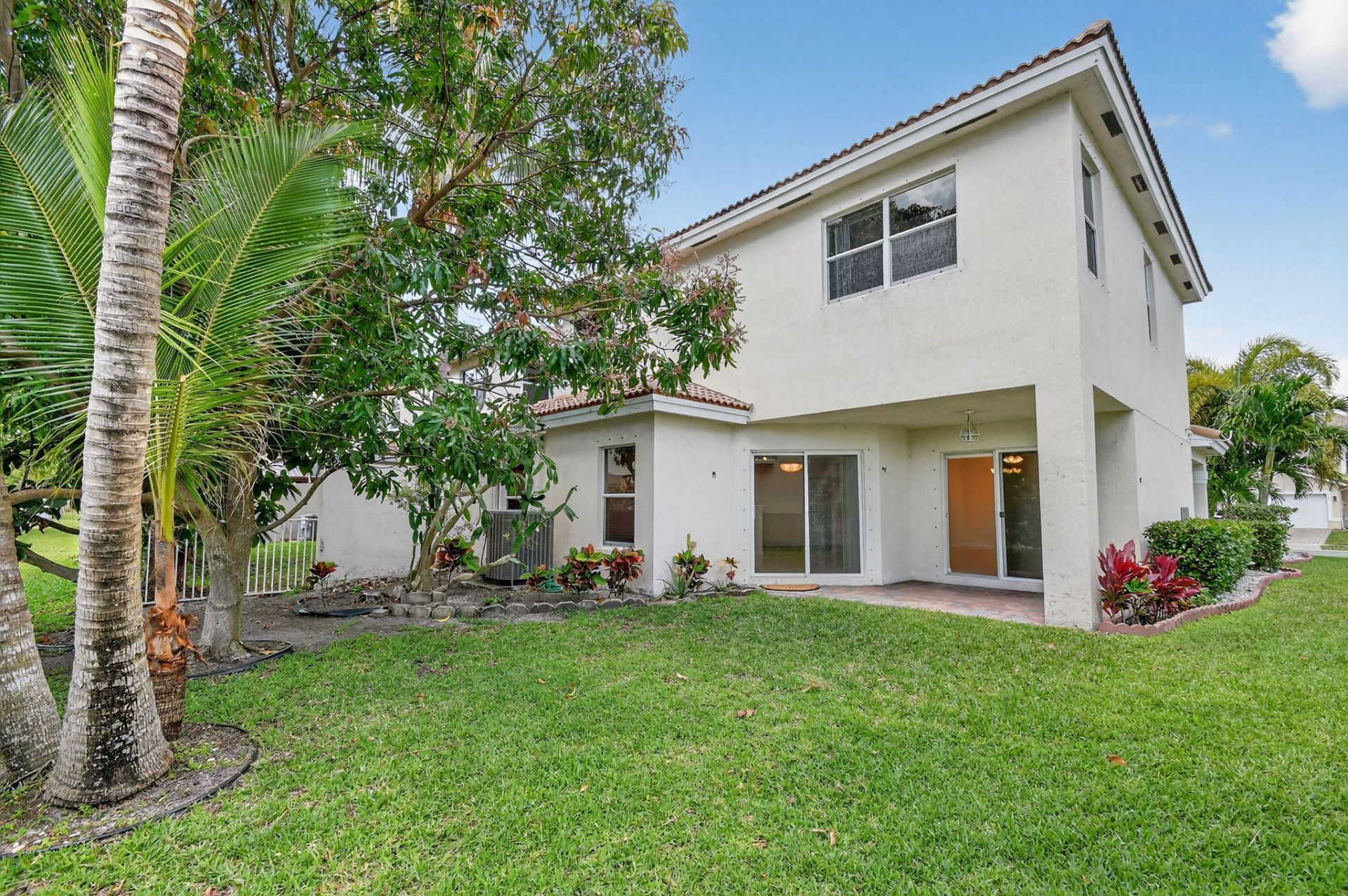 738 Perdido Heights Drive, West Palm Beach, FL 33413 Photo