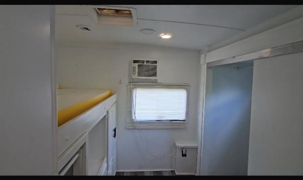 925 NW 14th, Fort Lauderdale, FL 33311 Photo