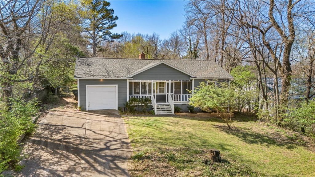 739 E Jackson Drive, Fayetteville, AR 72701 Main Photo