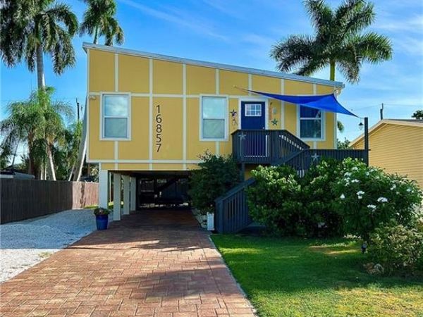 16857 Windcrest DR, FORT MYERS, FL 33908