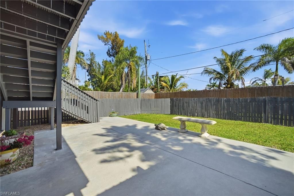 16857 Windcrest Dr, Fort Myers, FL 33908 Photo