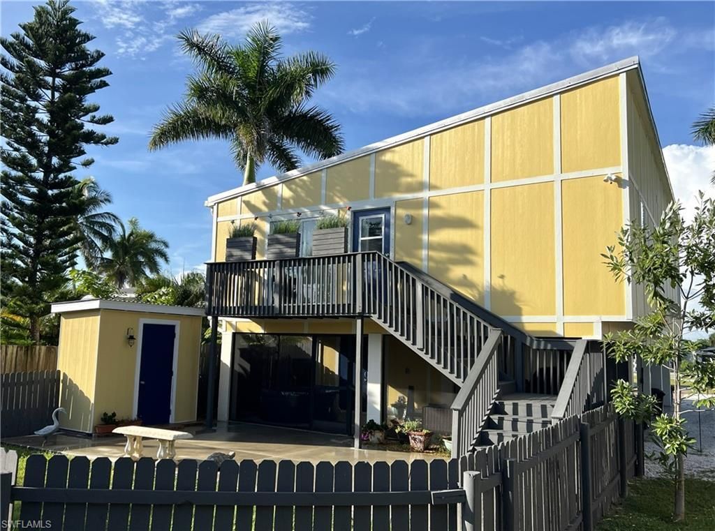 16857 Windcrest Dr, Fort Myers, FL 33908 Photo