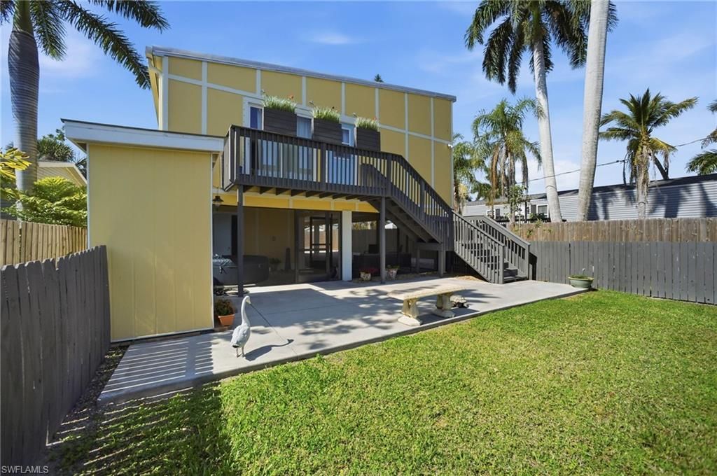 16857 Windcrest Dr, Fort Myers, FL 33908 Photo