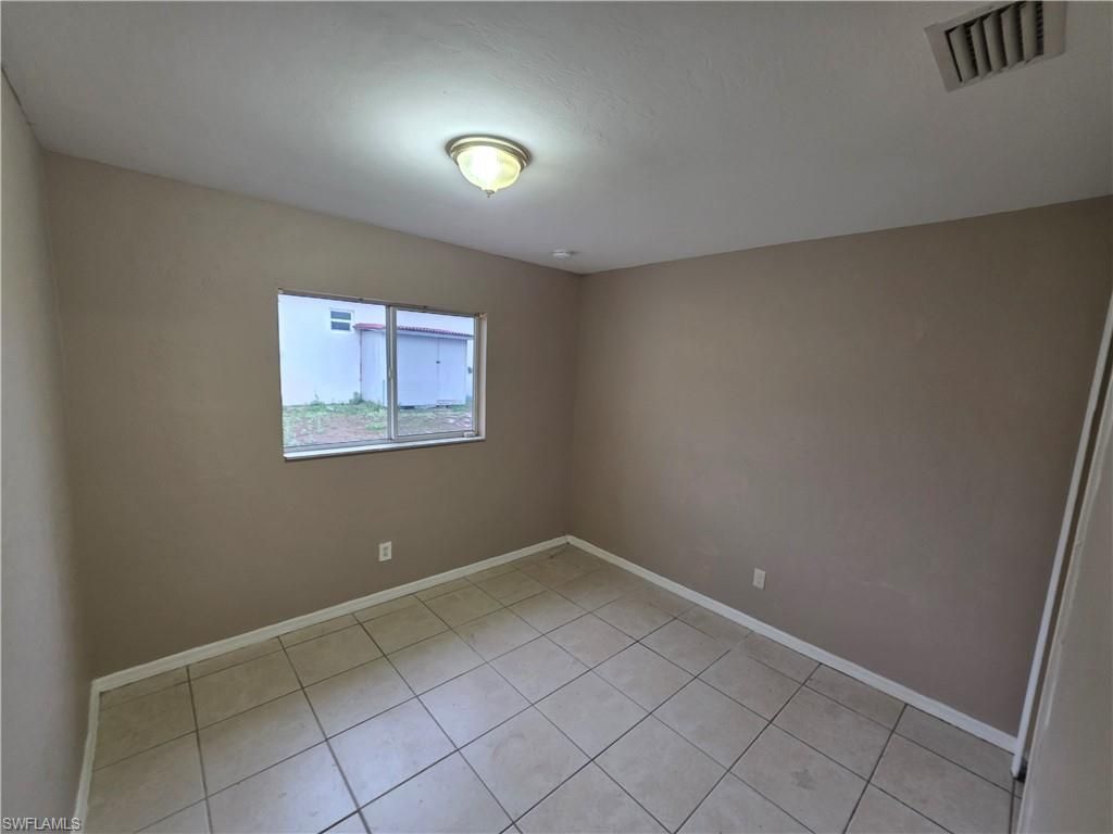 4647 24th St Sw, Lehigh Acres, FL 33973 Photo