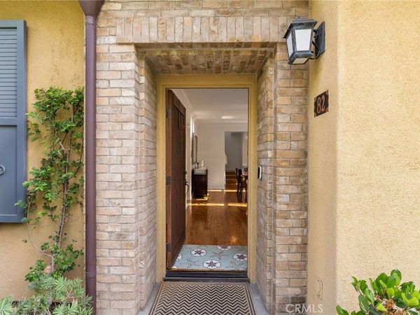 82 Bower Tree, Irvine, CA 92603