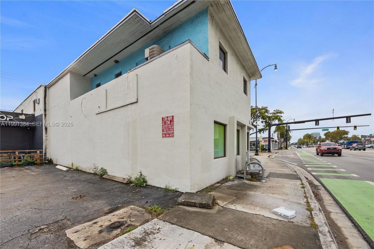 308 N Federal Hwy , Hallandale Beach, FL 33009 Photo