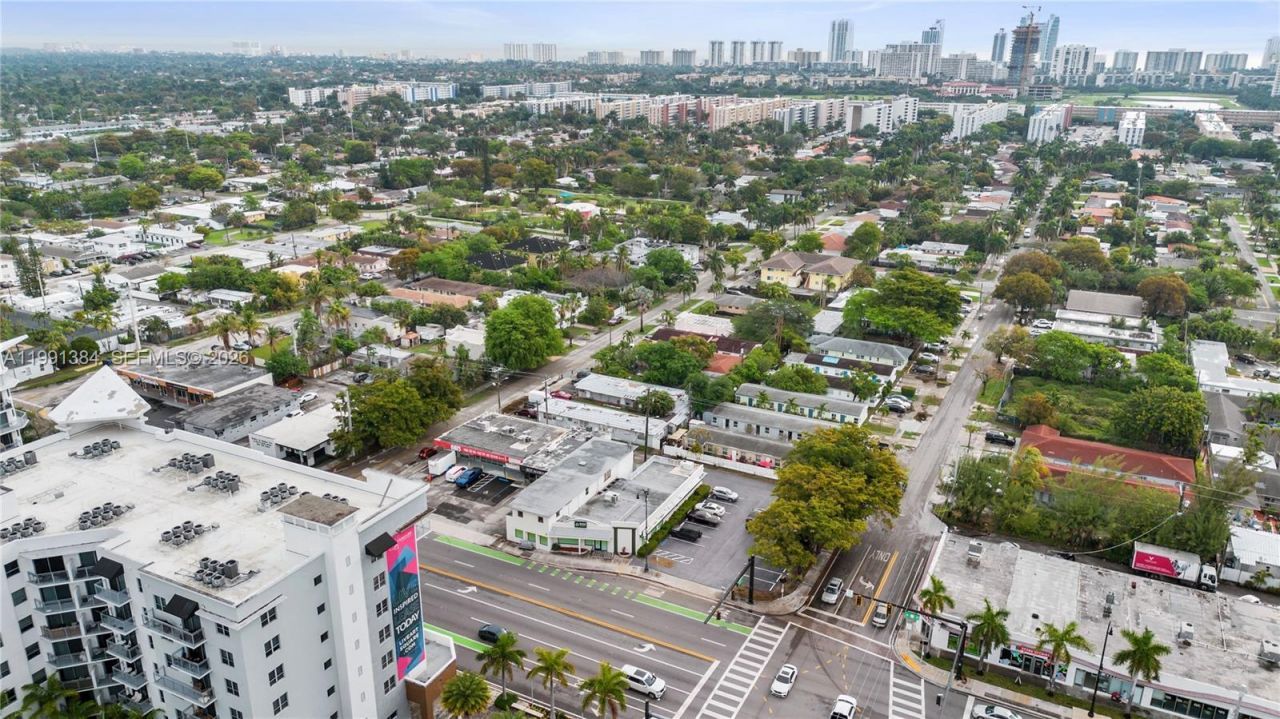 308 N Federal Hwy , Hallandale Beach, FL 33009 Photo