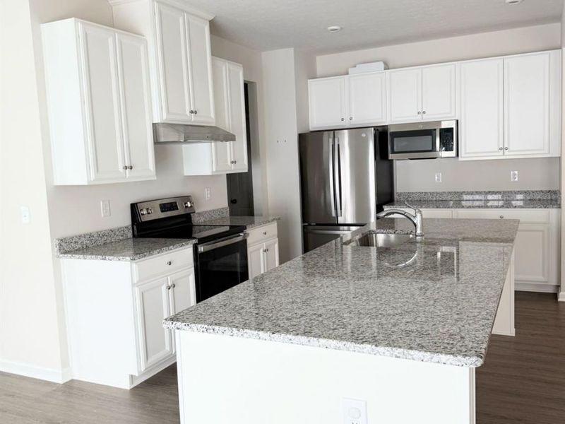 6017 Outlook Court, Hamilton Twp, OH 45152 Photo 6