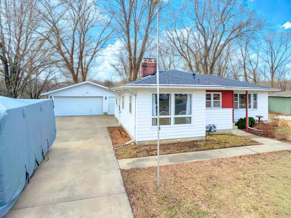 2501 Pearl Court SE, Rochester, MN 55904