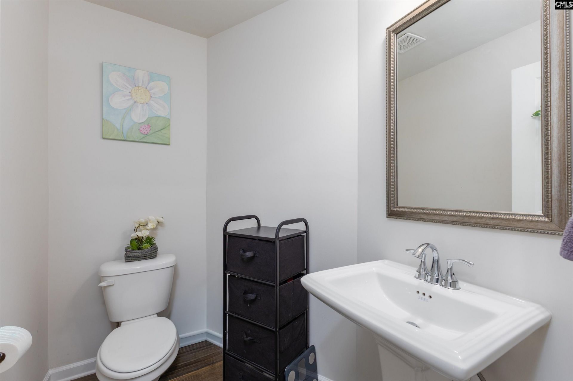 326 Community Drive Photo 12